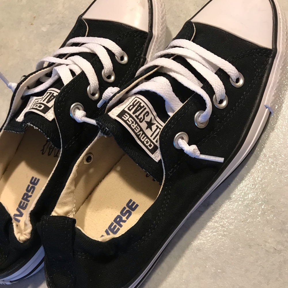 Converse Sz 8, black slip on